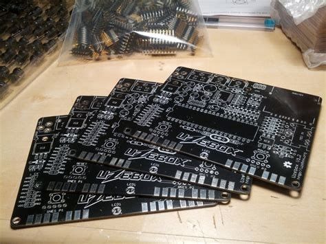 High TG Black Soldermaskprototype PCB Fabrication Multi Layer Pcb Laser Drill